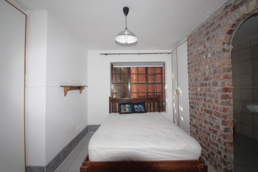 7 Bedroom Property for Sale in Noorsekloof Eastern Cape